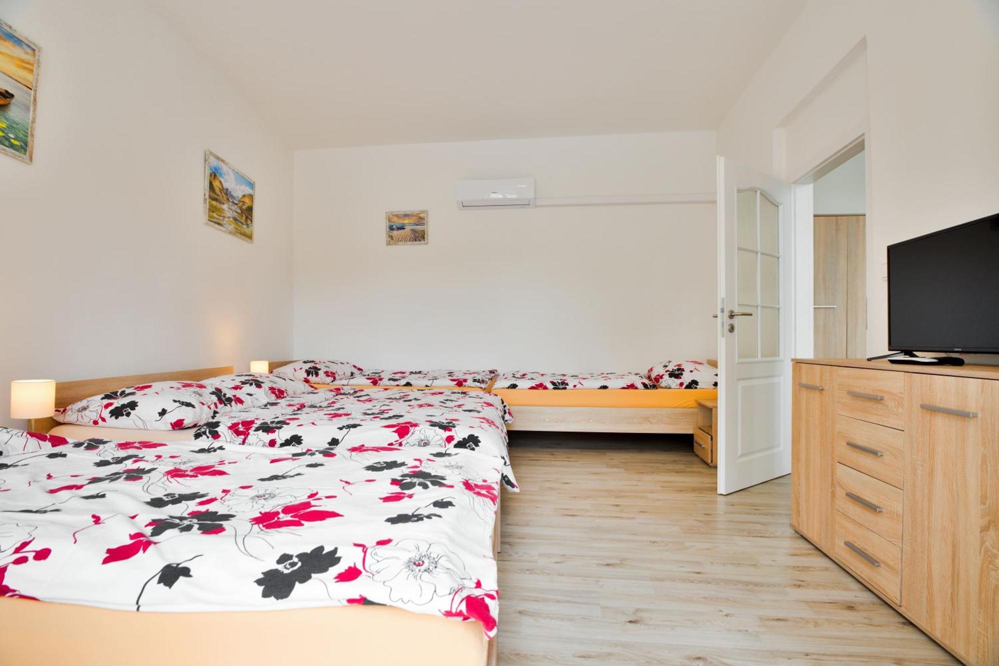 Apartmany Decin Eksteriør billede