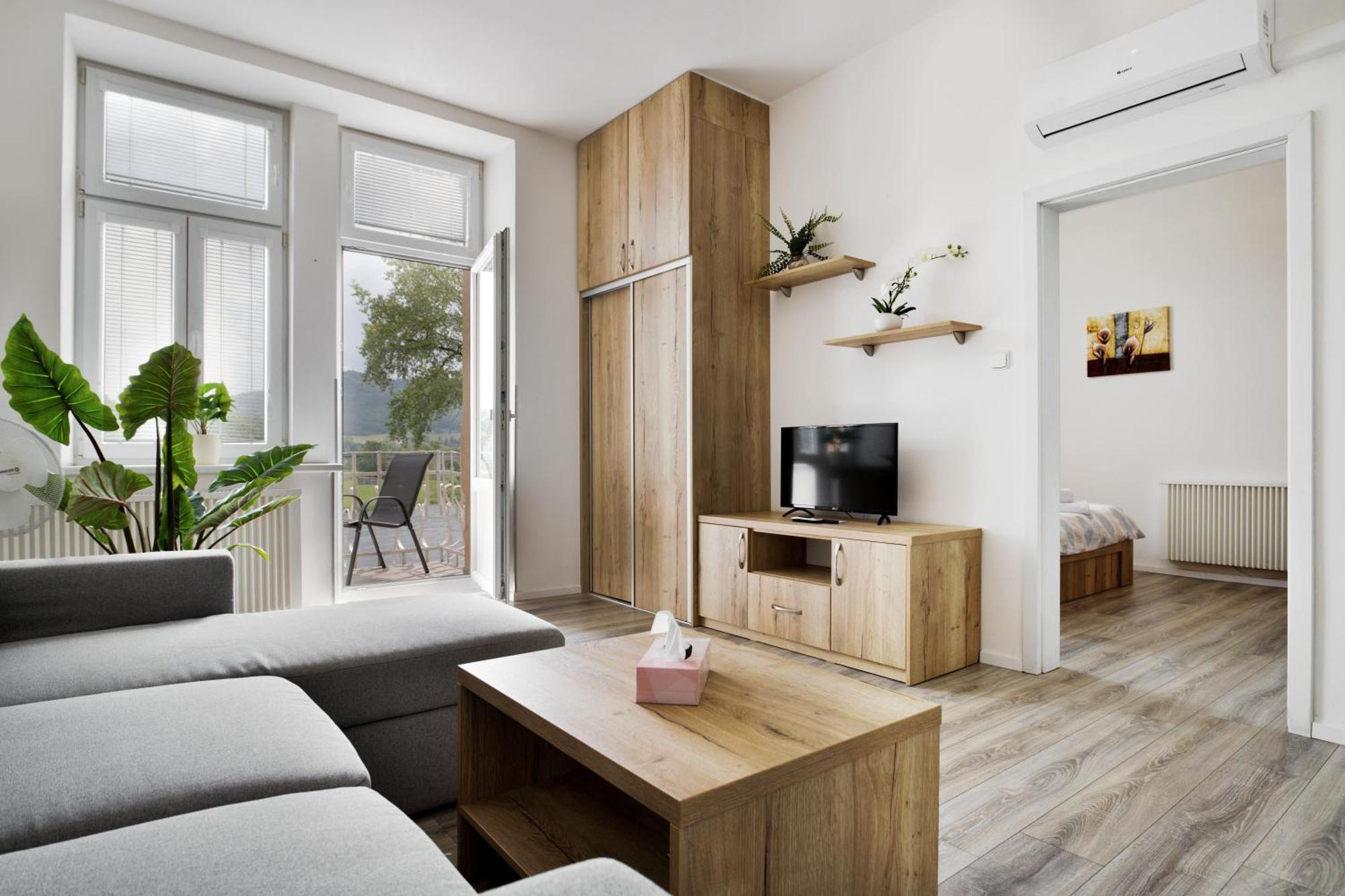 Apartmany Decin Eksteriør billede